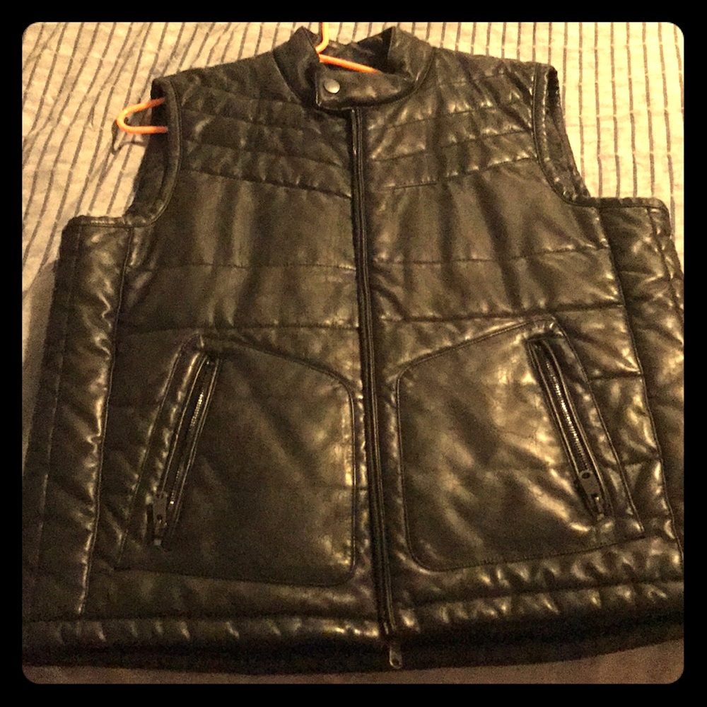Mark Anthony men’s vest